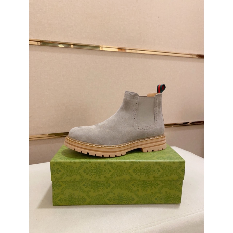 G*u*i boots